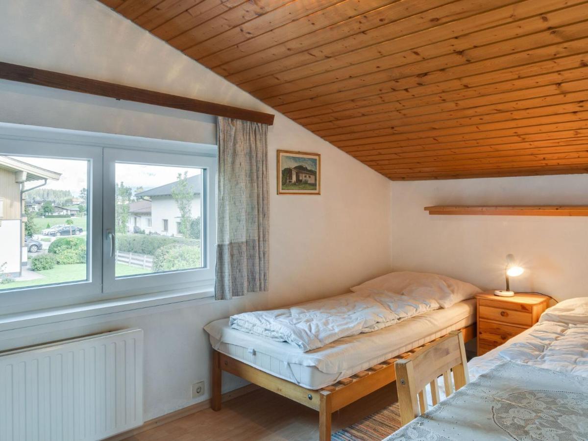 Spacious Chalet In Maishofen Near Forest Exterior photo